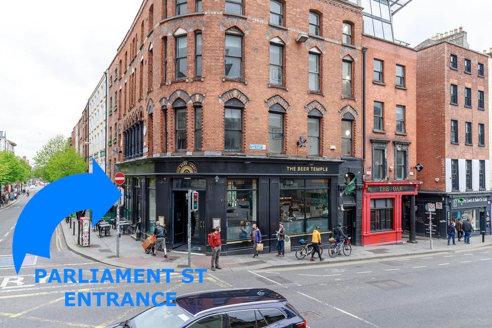 Dublin Castle Suites — Photos 1